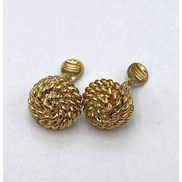 MONET Vintage Earrings Gold Tone Clips Clip Ons Estate Round - Picture 5 of 8